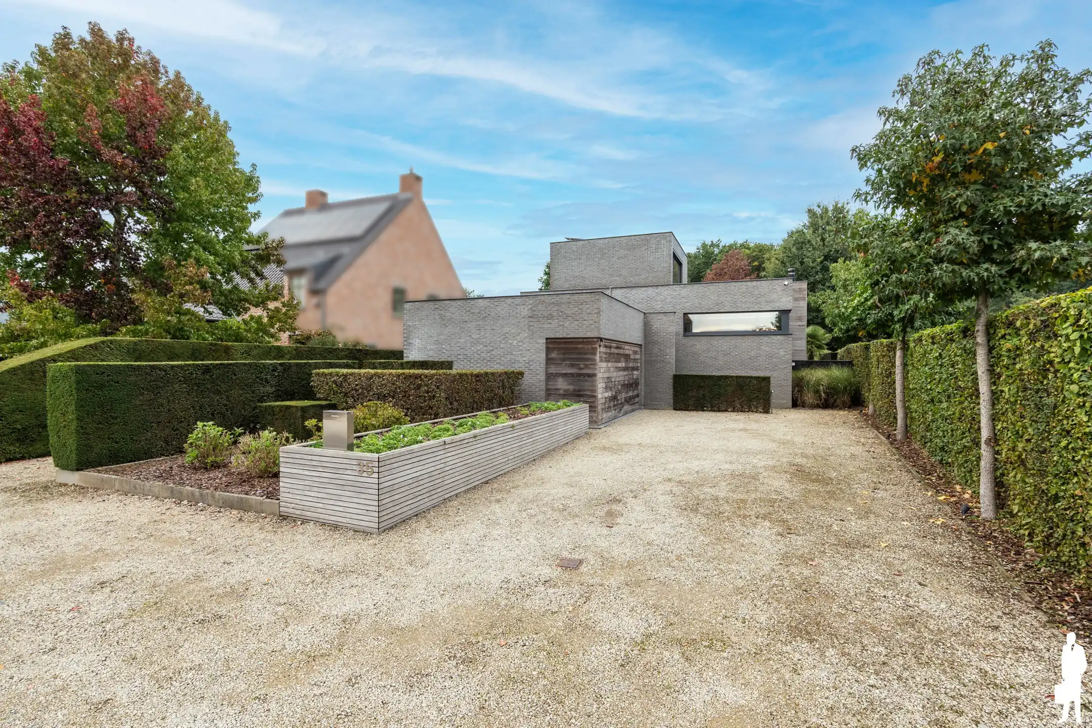 Exclusieve moderne villa en privébos op 2.950 m² - OLV Olen foto {{pictureIndex}}
