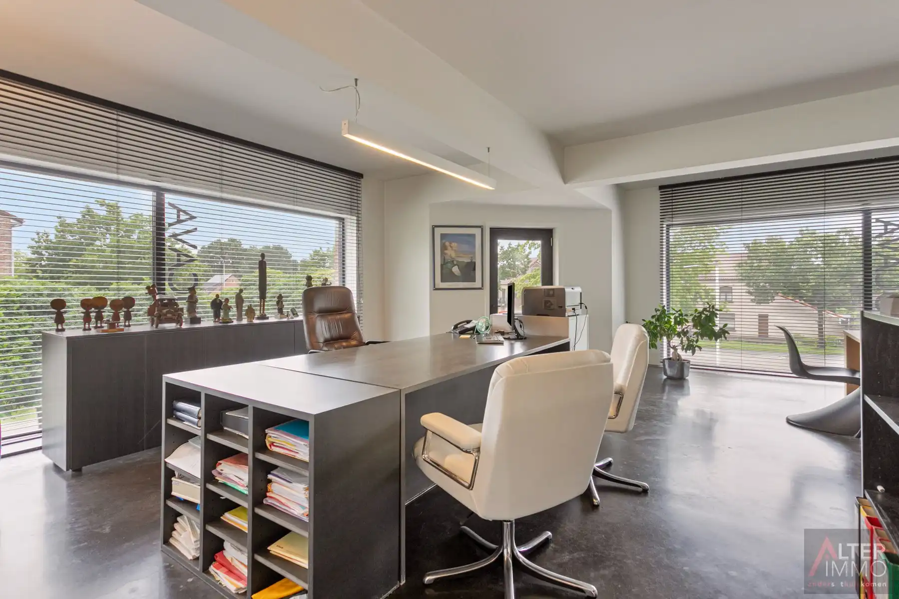 Bedrijfspand met appartement op toplocatie met uiterste visibiliteit! foto 21
