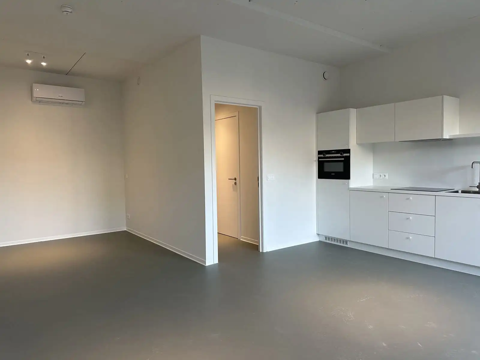 Studio te huur Montignystraat 90/4.4 - 2018 Antwerpen