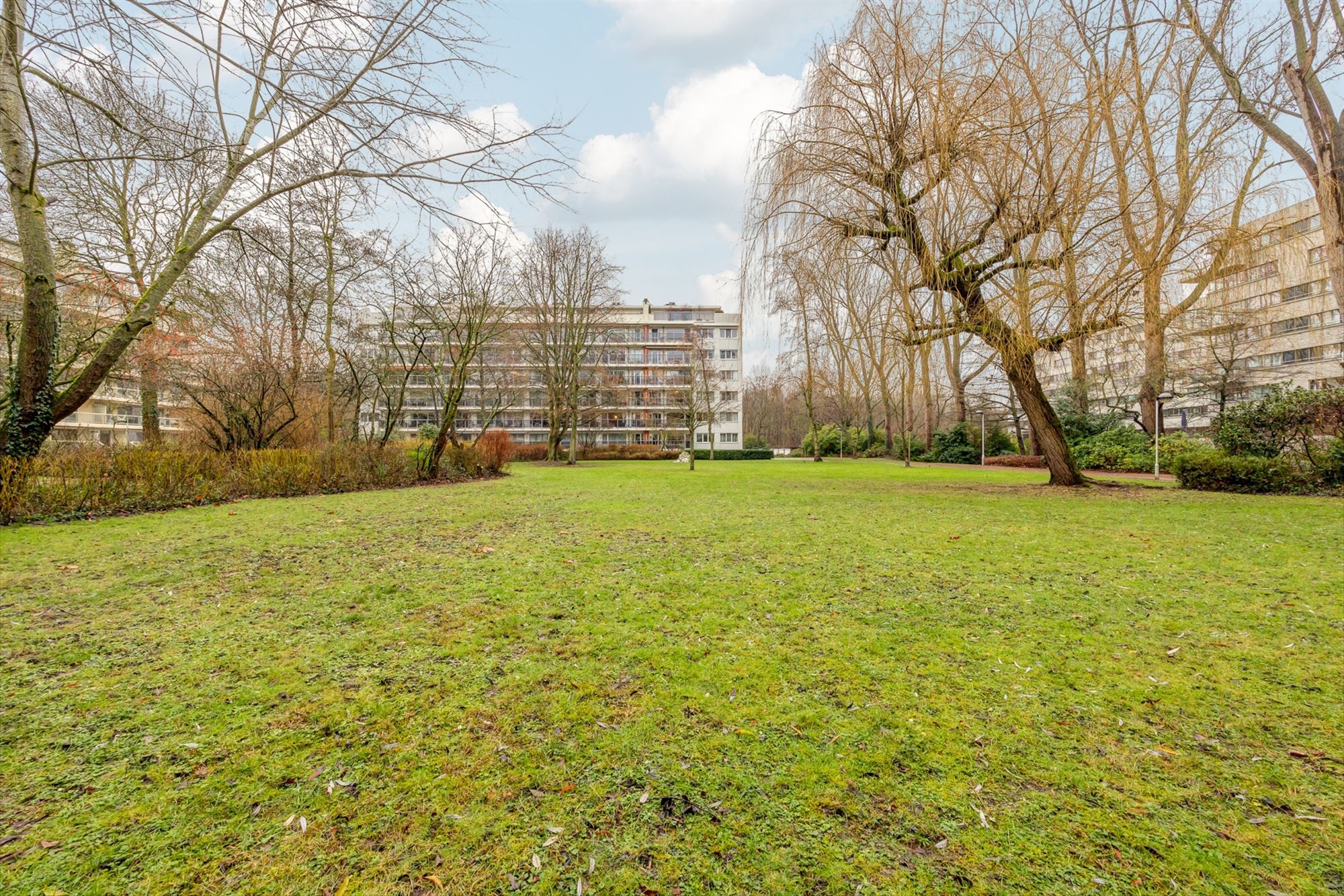 Gerenoveerd app. met 2 slpk. en terras foto 16