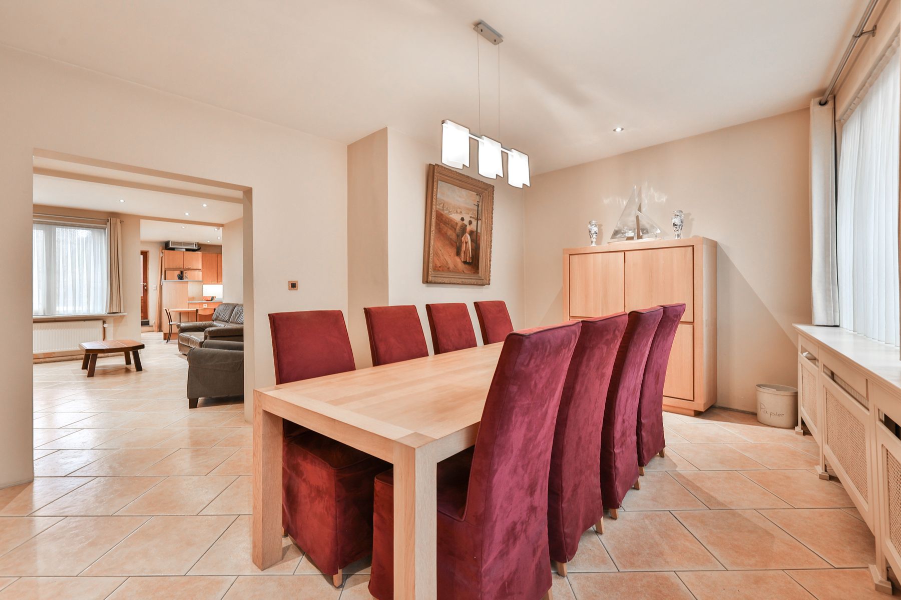 Veelzijdige meergezinswoning met massa’s potentieel foto 4