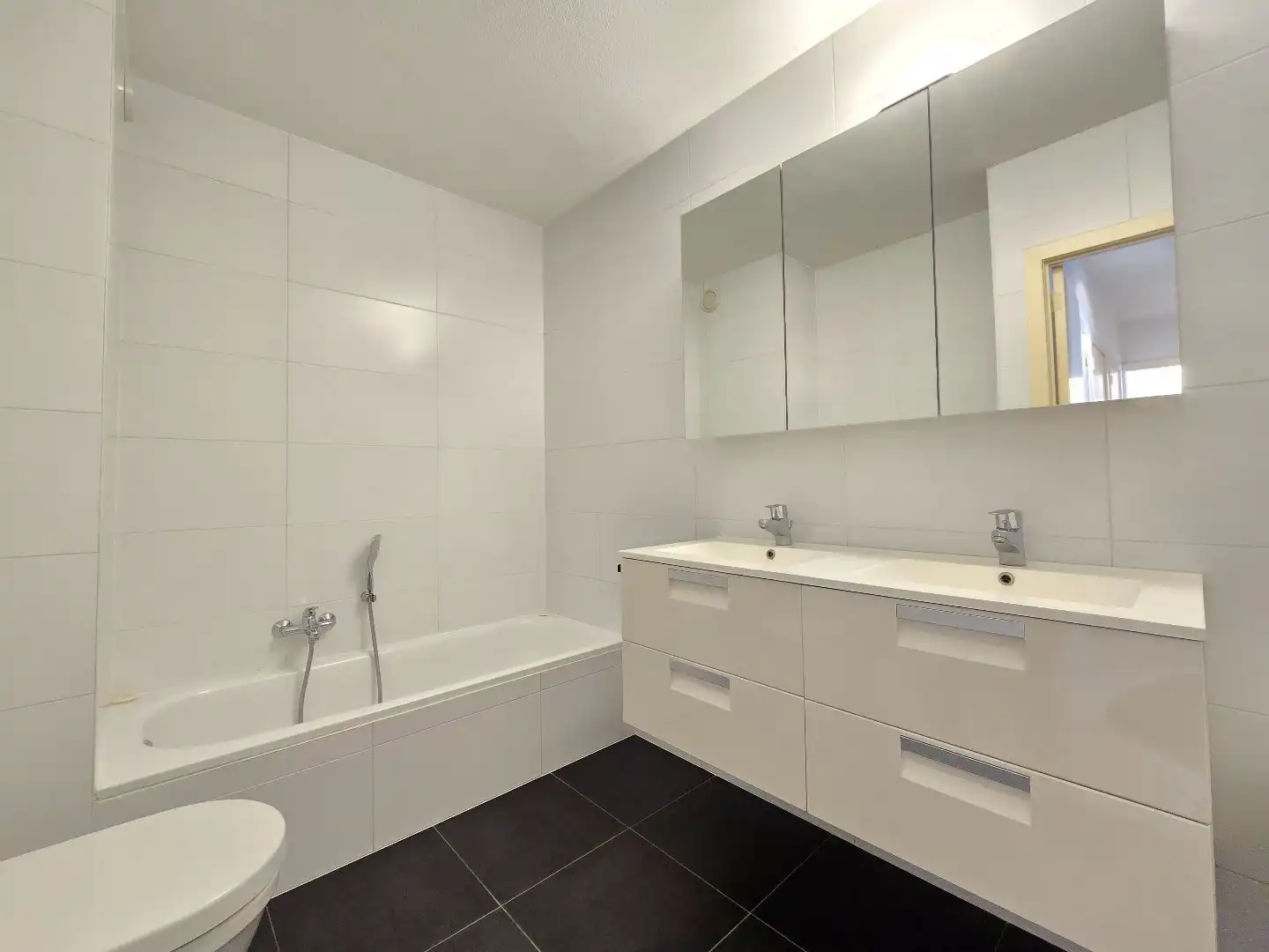 Instapklaar appartement met 2 slaapkamers op topligging nabij zee in De Panne foto 13