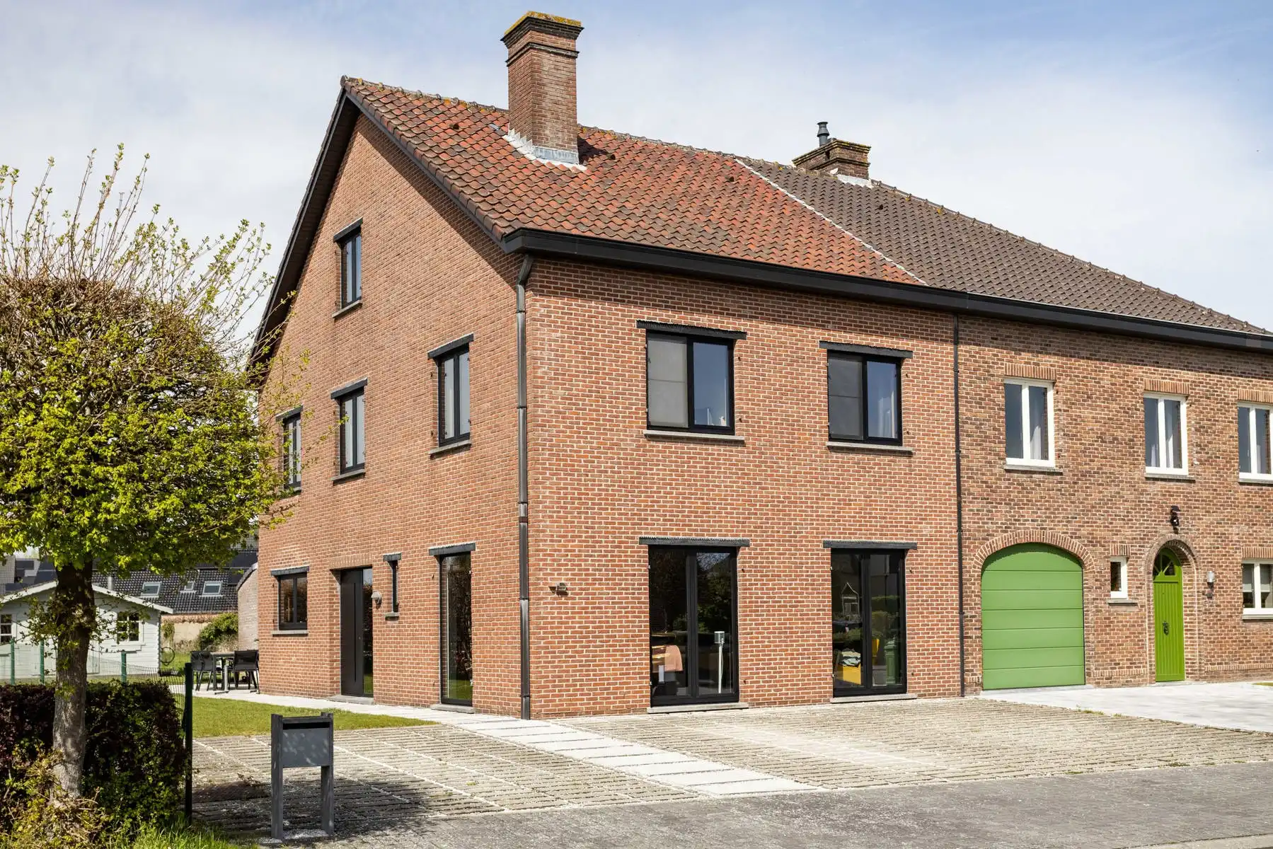 Hoofdfoto van de publicatie: Huis te koop