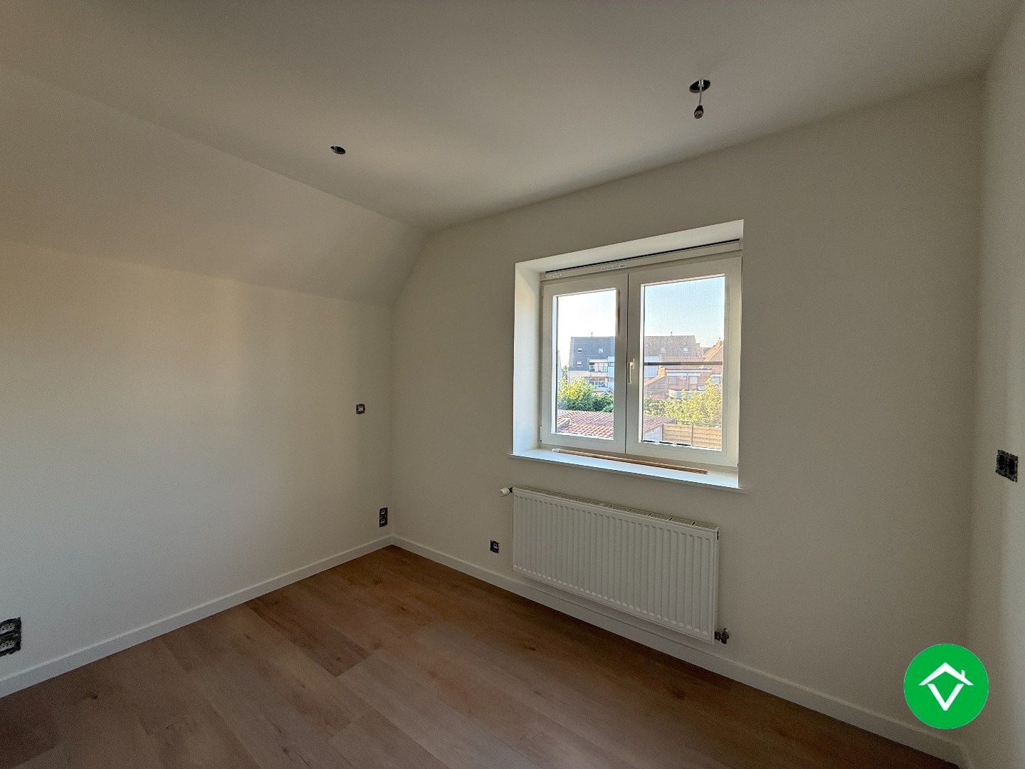 Energiezuinige rijwoning met 3 slaapkamers en tuin te Roeselare foto 15