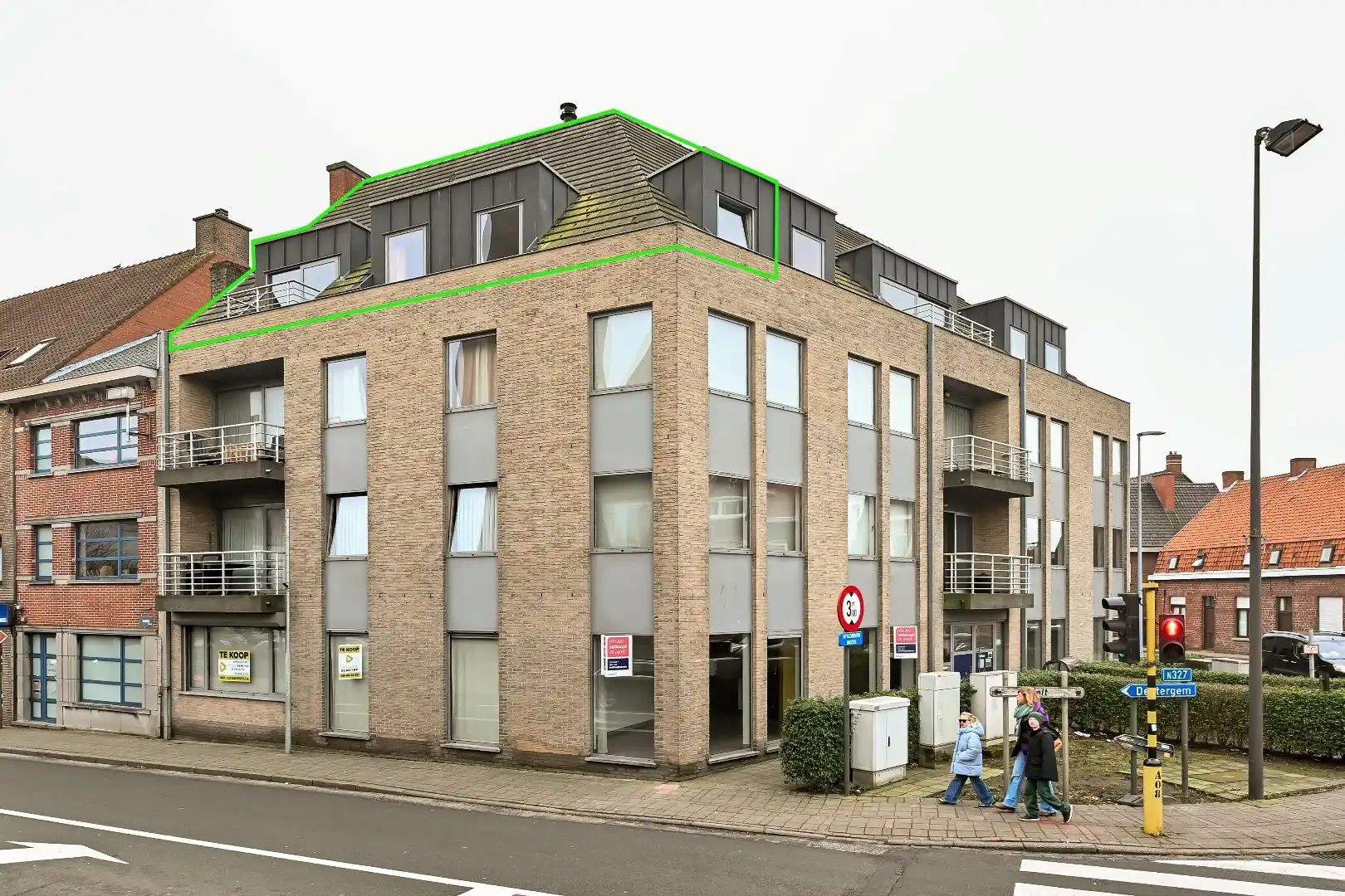INSTAPKLAAR APPARTEMENT (146 m²) MET 3 SLPKS IN HARTJE TIELT foto 2