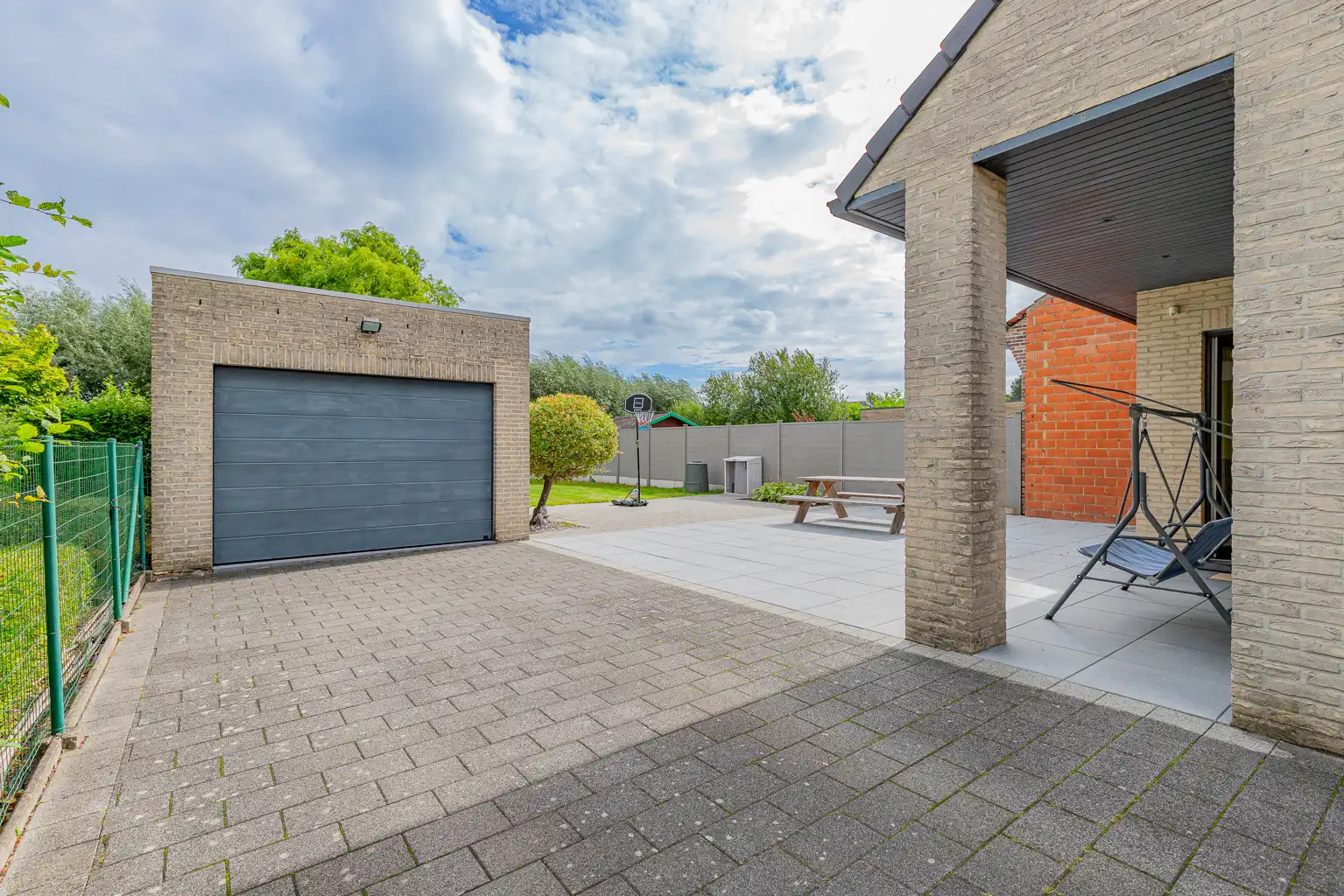 Instapklare gezinswoning met 4 slaapkamers! foto 19