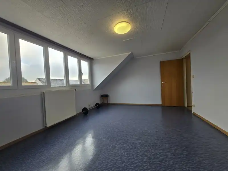 Ruime woning met tuin dichtbij het centrum van Machelen foto 14