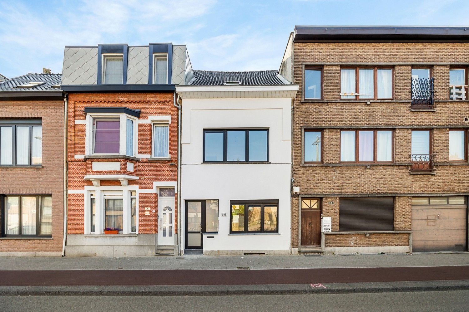 Kwalitatief in 2025 gerenoveerde eengezinswoning (±160m²) met 4 slaapkamers en een prachtige stadstuin - Zeer lage EPC-score! foto 24