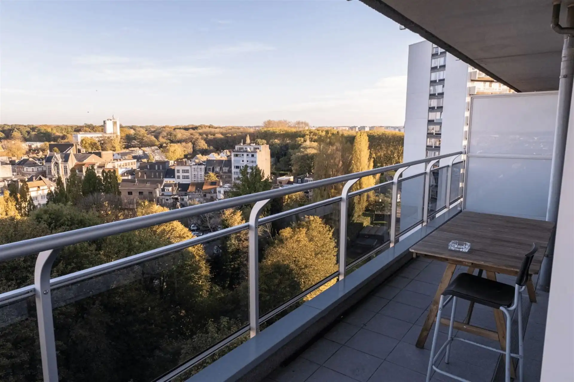 Gerenoveerd appartement van 74 m² met 2 slaapkamers! foto 8