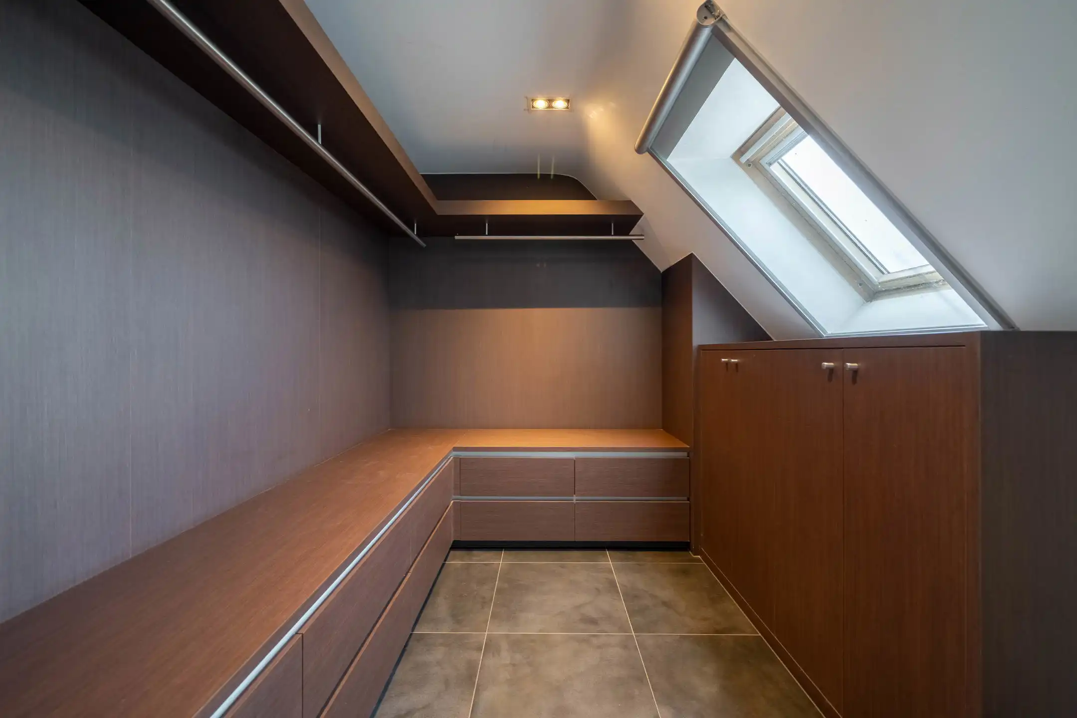 Penthouse met 1 à 2 slaapkamers, dressing en ruim terras foto 12
