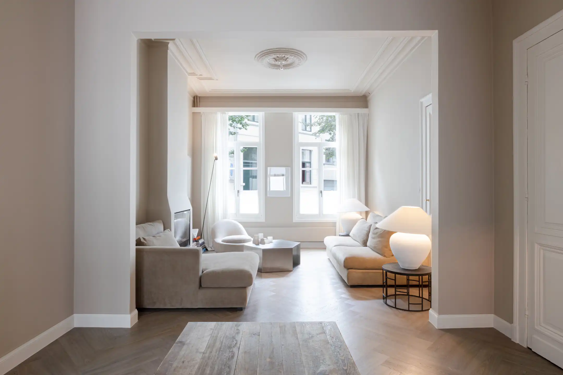 ANTWERPEN - Karaktervol herenhuis met eigentijdse allure  foto 3