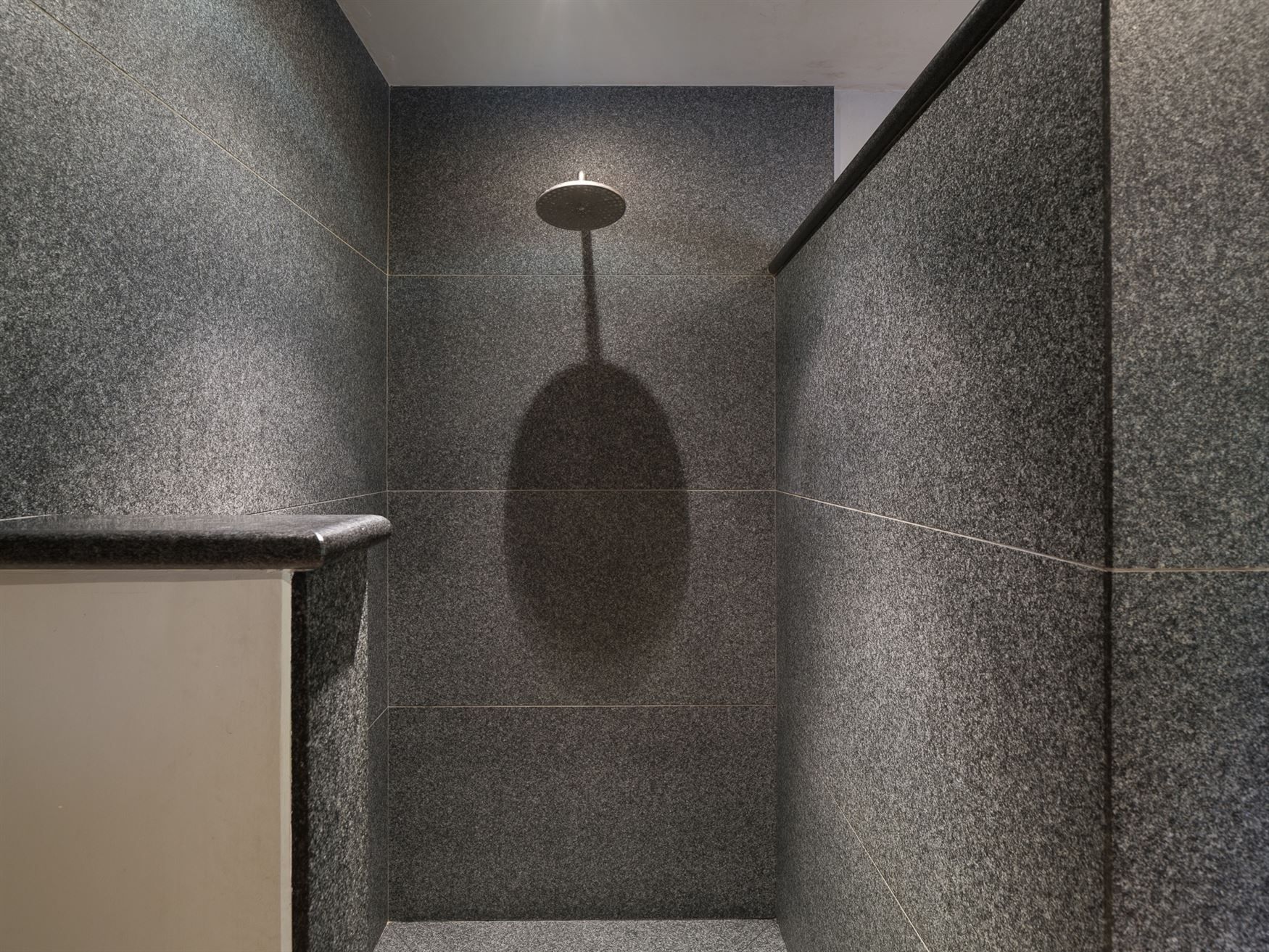 Authentieke charme en duurzame kwaliteit te Lievegem. foto 18