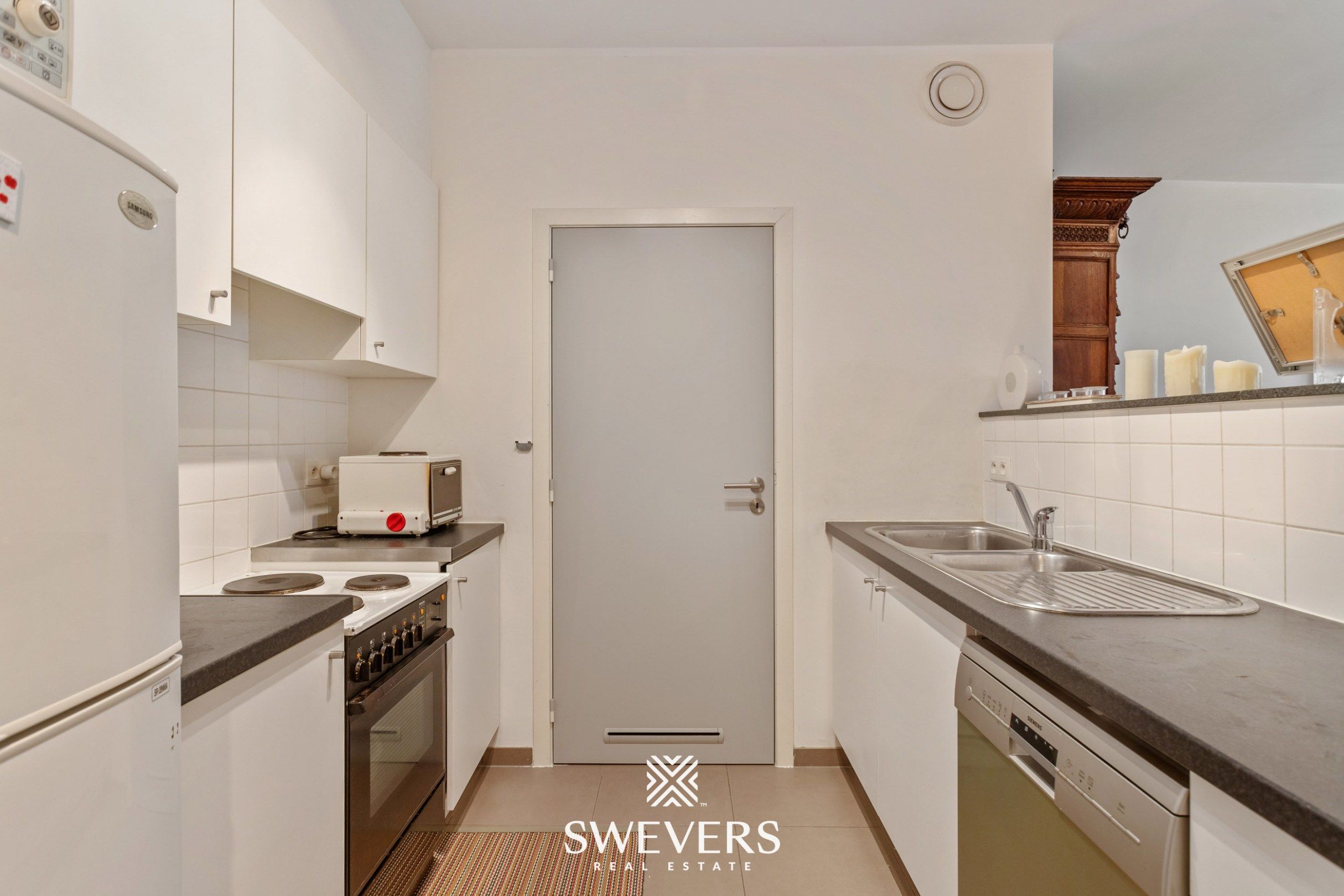 Gelijkvloers appartement met twee slaapkamers in hartje Sint-Truiden   foto 13