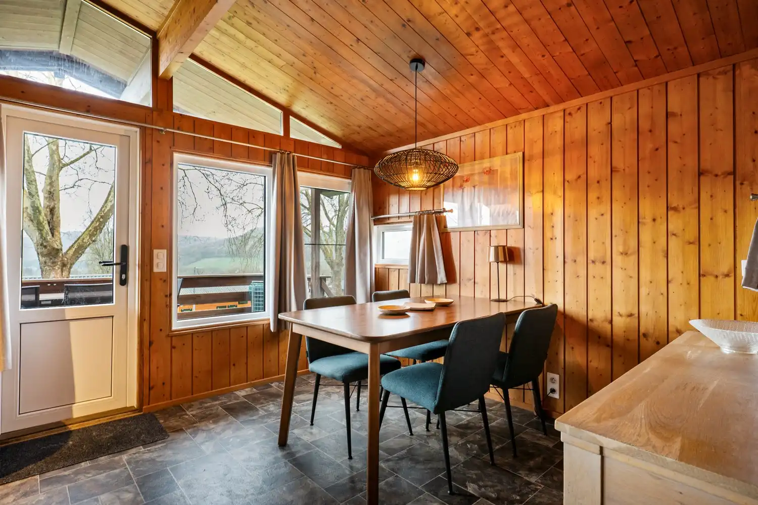 Vakantiehuisje met 2 slpkrs te Blaimont foto 6