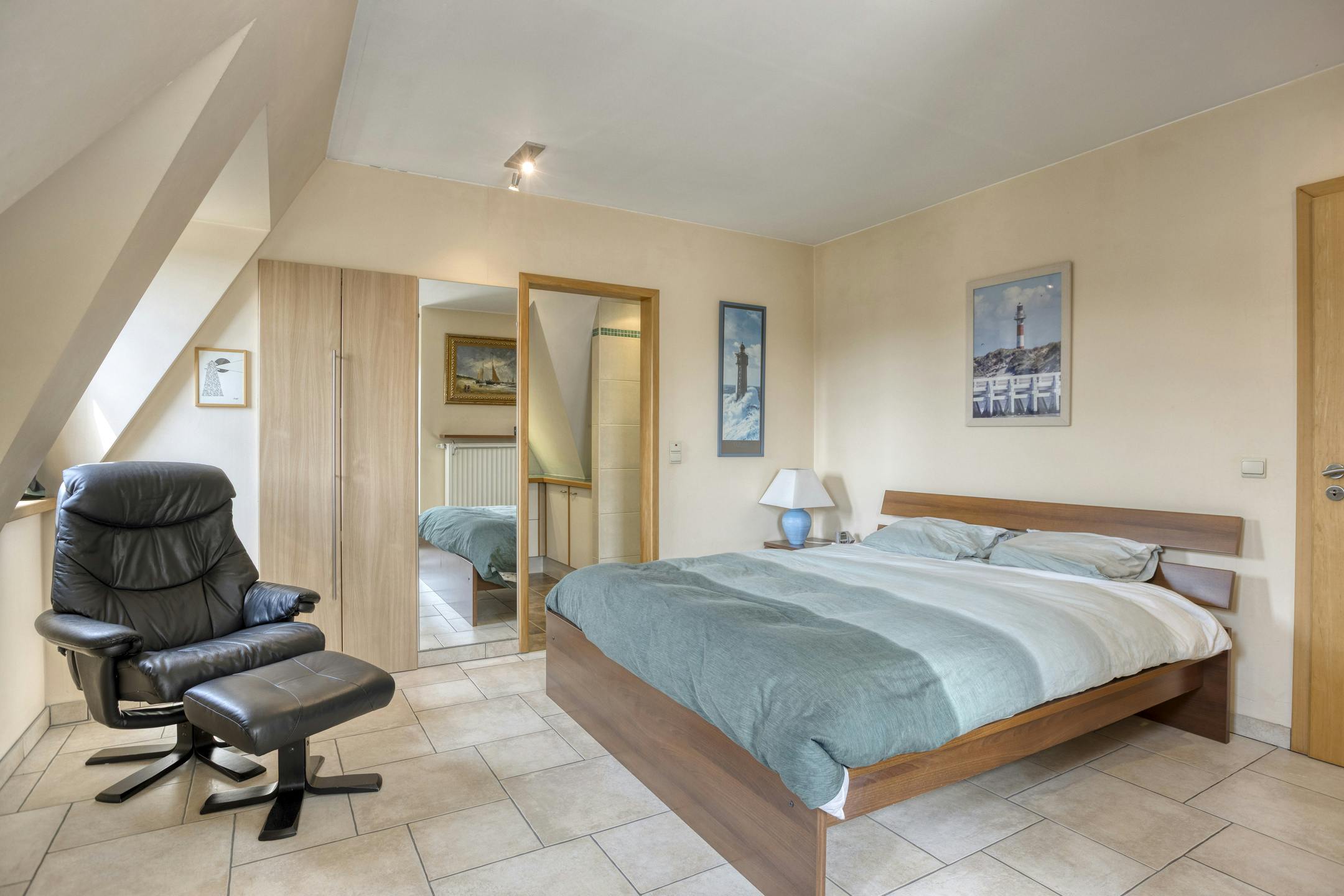 Penthouse met 3 slaapkamers en terras in centrum Koksijde foto 7