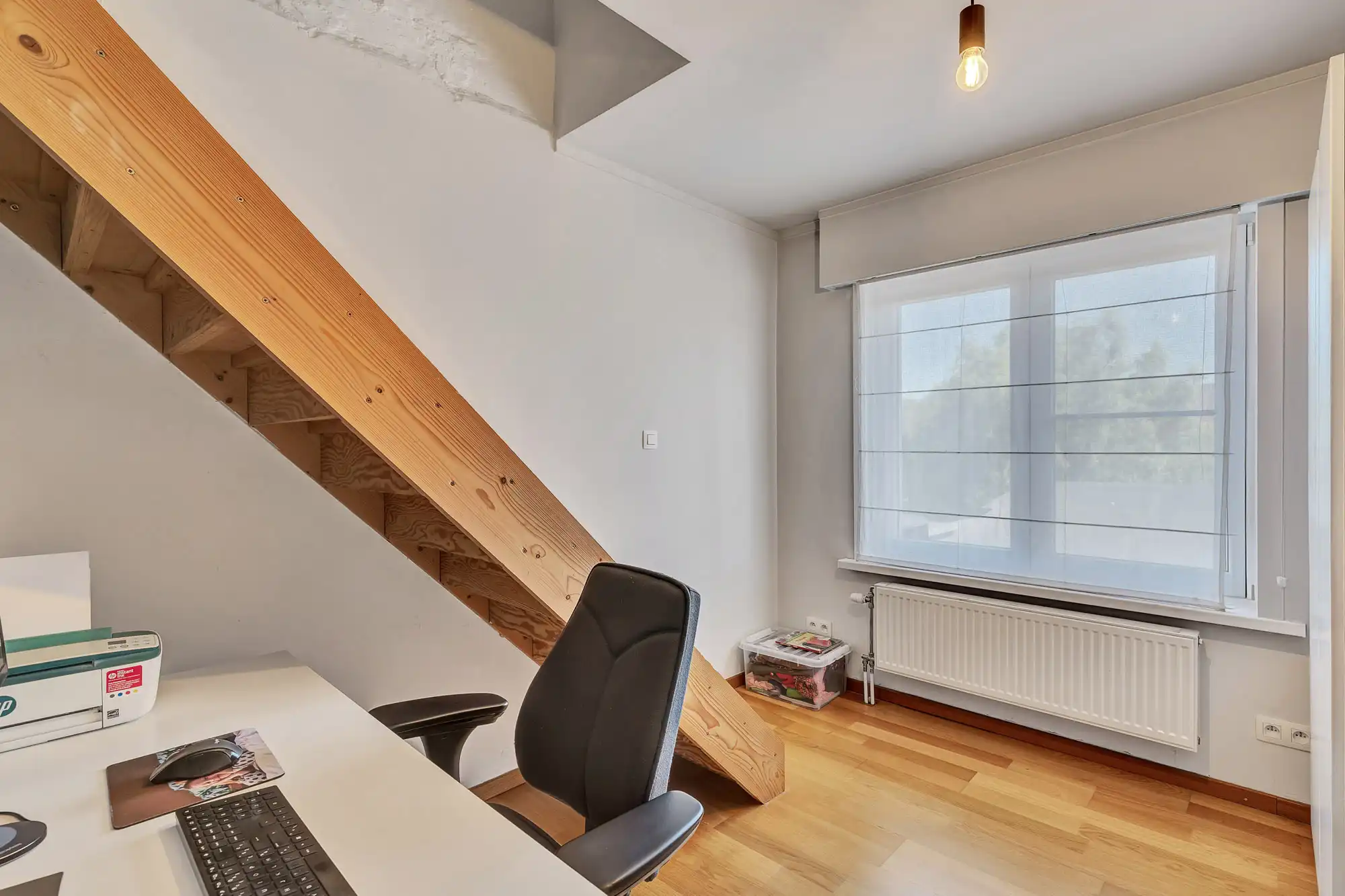 Instapklare halfopen bebouwing met lichtrijke aanbouw foto 16