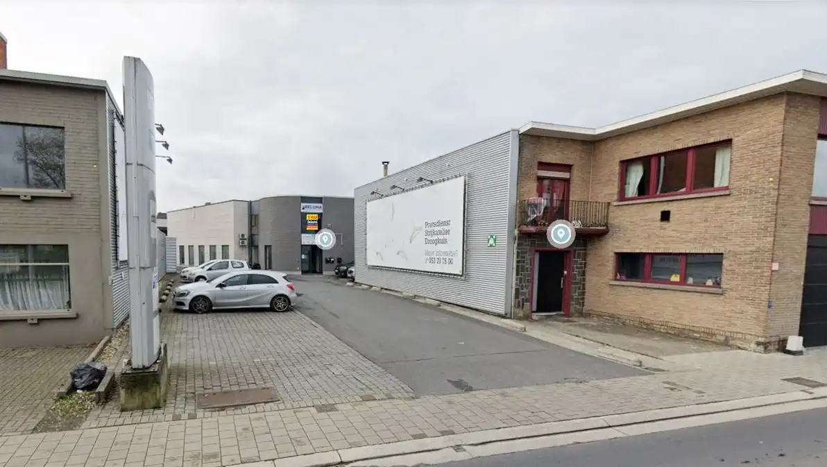Kantoor + opslagruimte te huur Tragel 3 te AALST foto {{pictureIndex}}