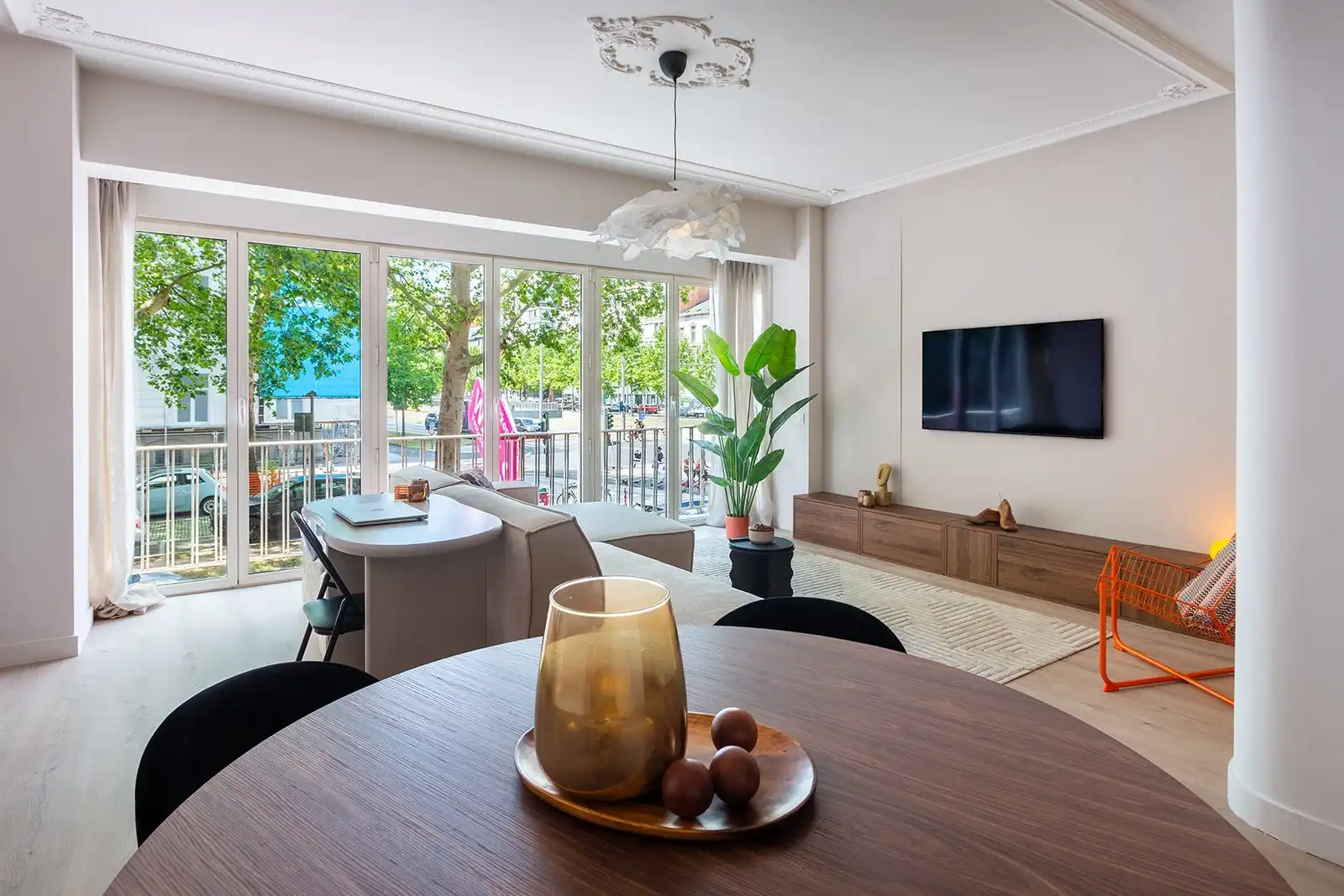 Gemeubeld designappartement op toplocatie foto 5