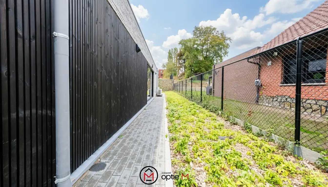 Ruim appartement te koop in Tongeren met groot terras foto 9