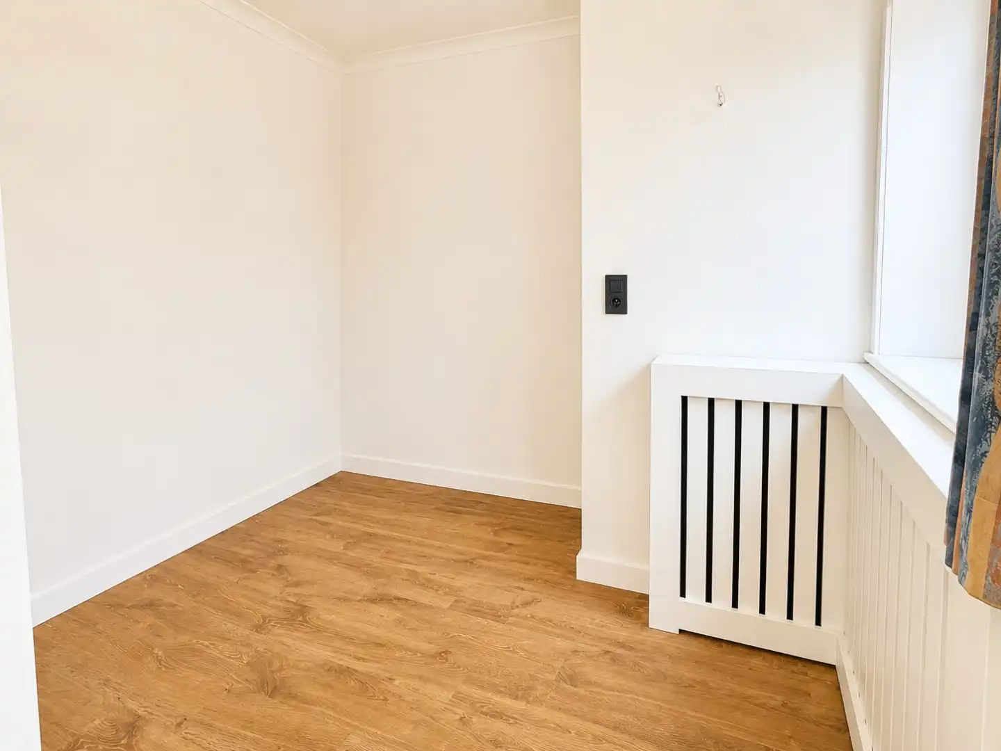 Instapklaar éénslaapkamerappartement met zijdelings zeezicht te Nieuwpoort-Bad. foto 5