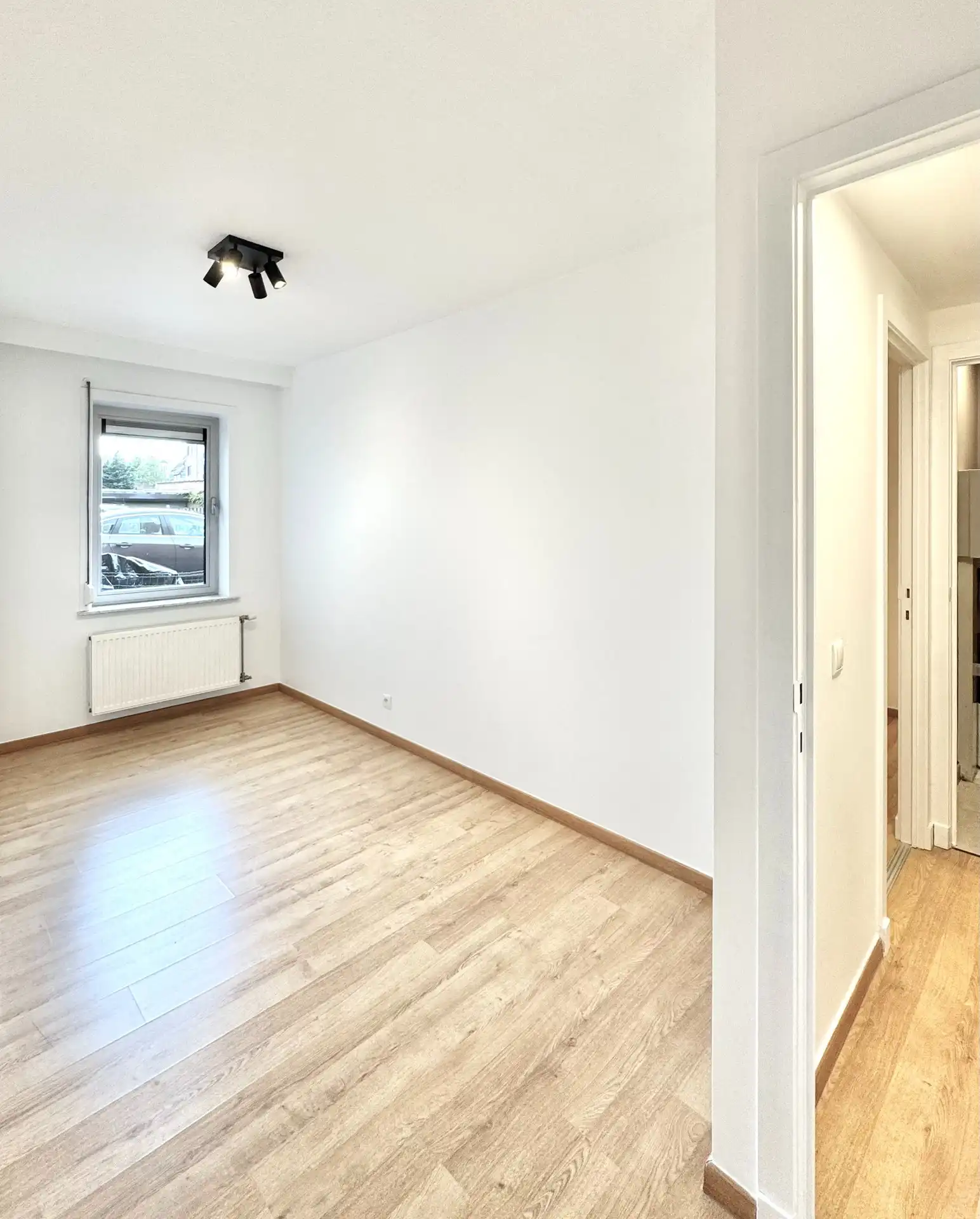 GELIJKVLOERS APPARTEMENT CENTRUM WAREGEM | 1 SLPK foto 14