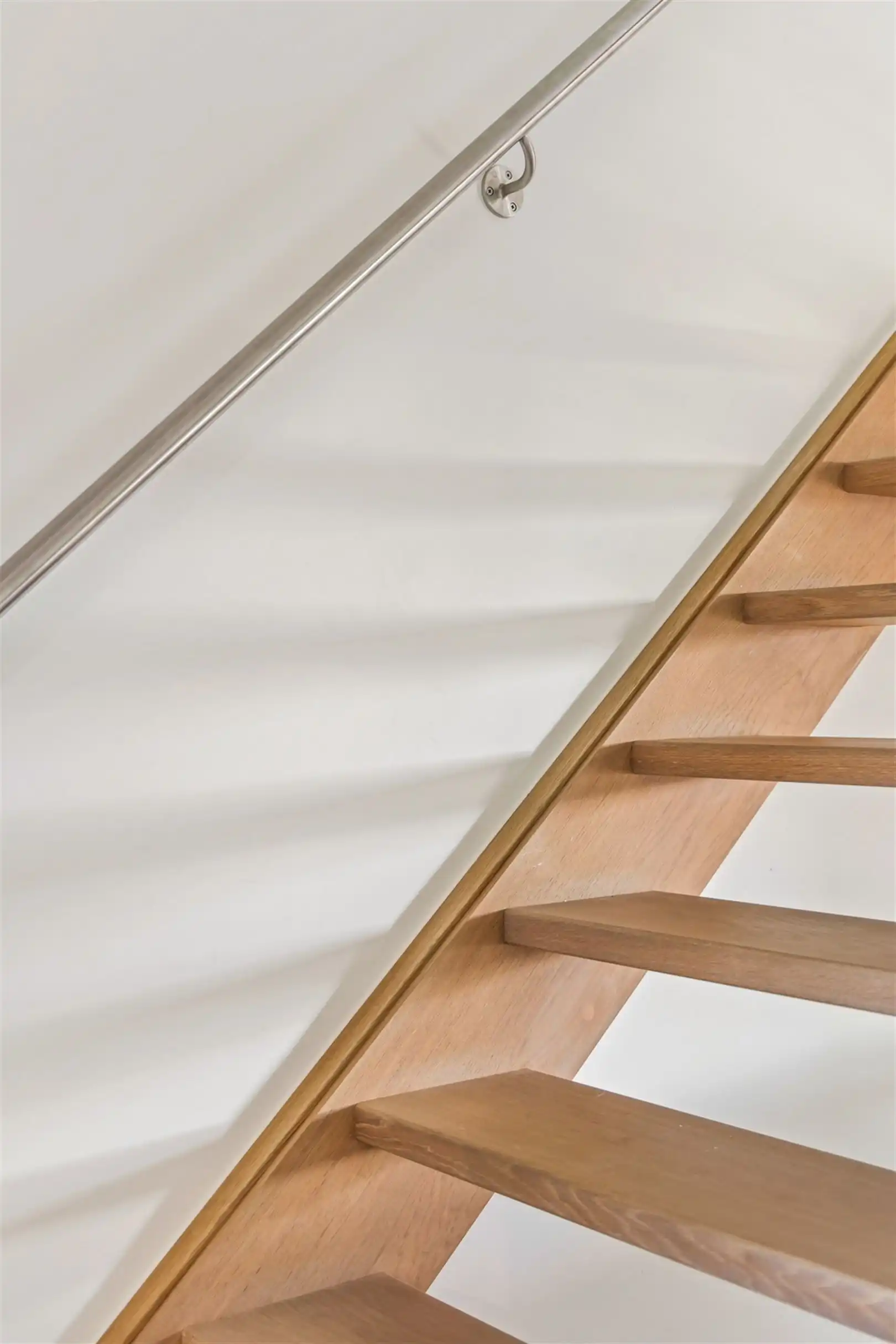 Commercieel gelijkvloers met verrassend ruime woonst foto 5