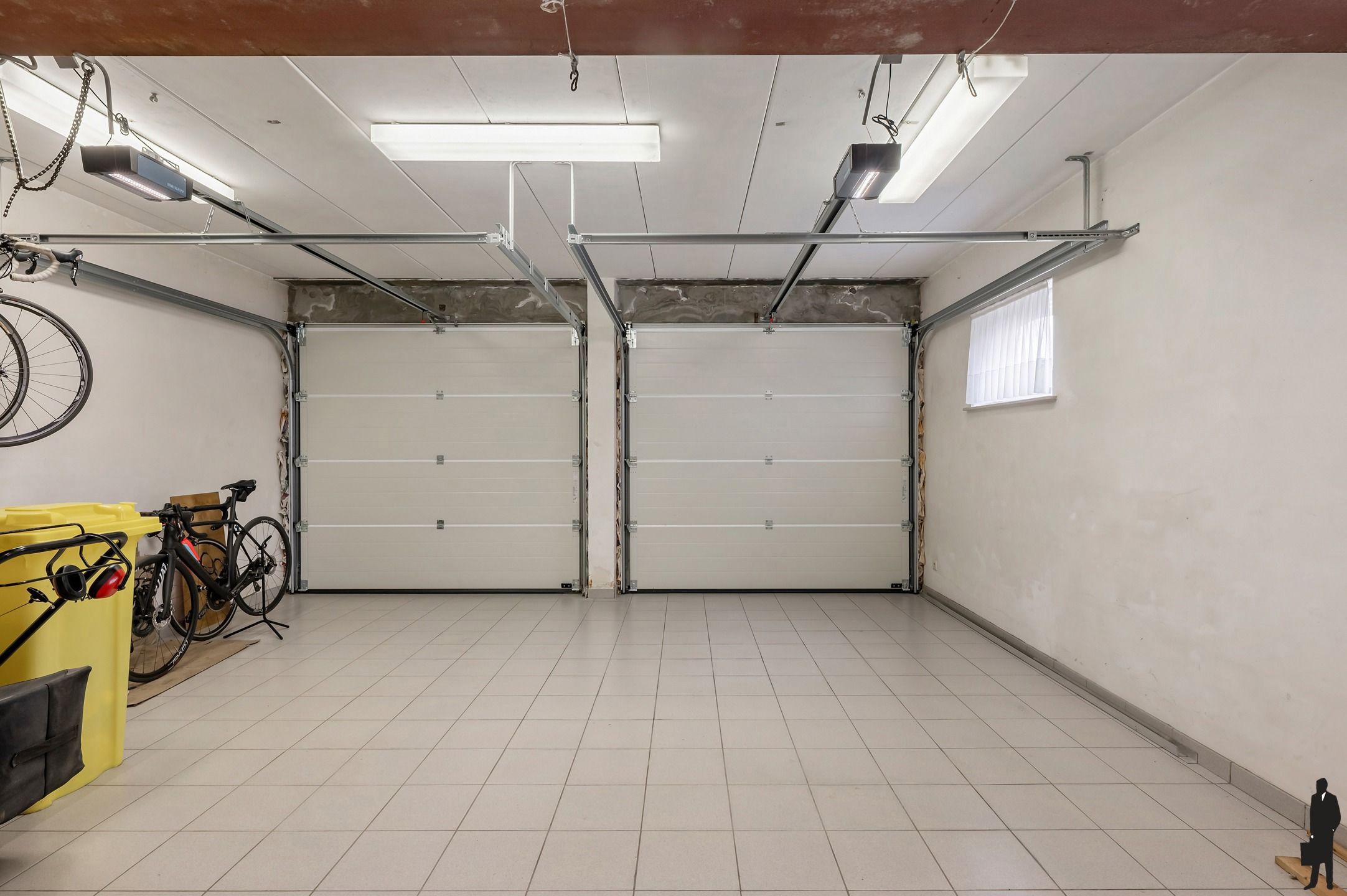 Ruime en instapklare woning (320m²) met 4 slaapkamers en prachtig zicht op weiland op een perceel van 928m² foto 21