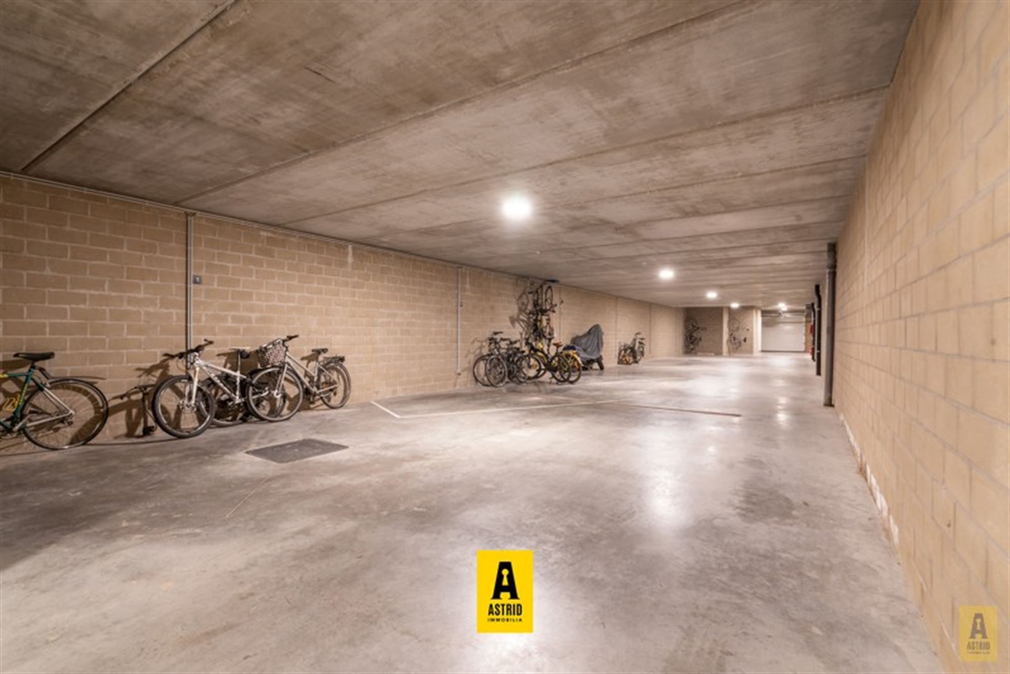 Luxueus duplexappartement met schitterende open zichten! foto 25