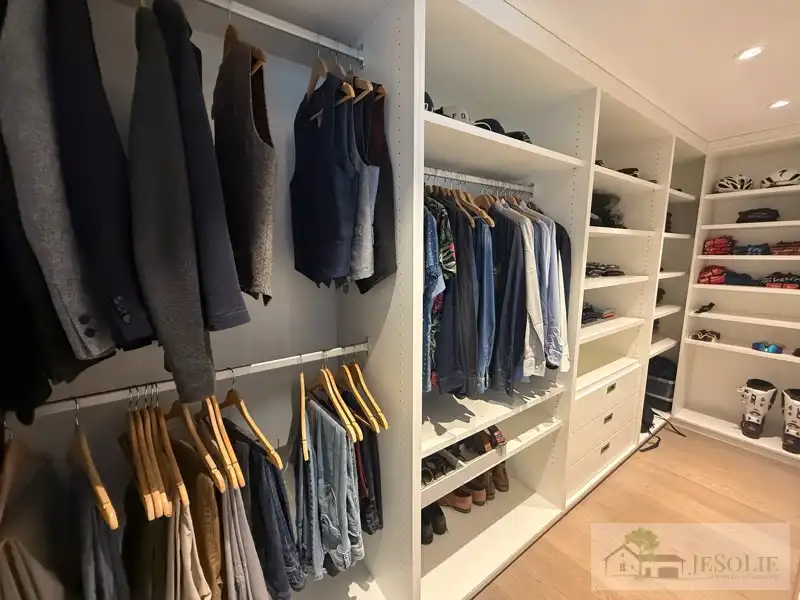 Ruime loft met 2 slaapkamers foto 13