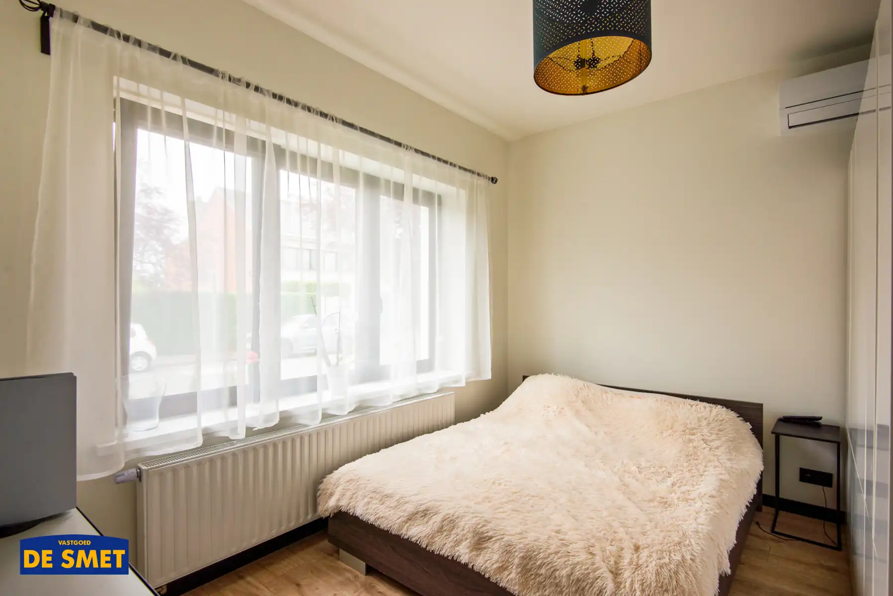 Luxueuze, volledig vernieuwde HOB met tuin en garage + oprit foto 12