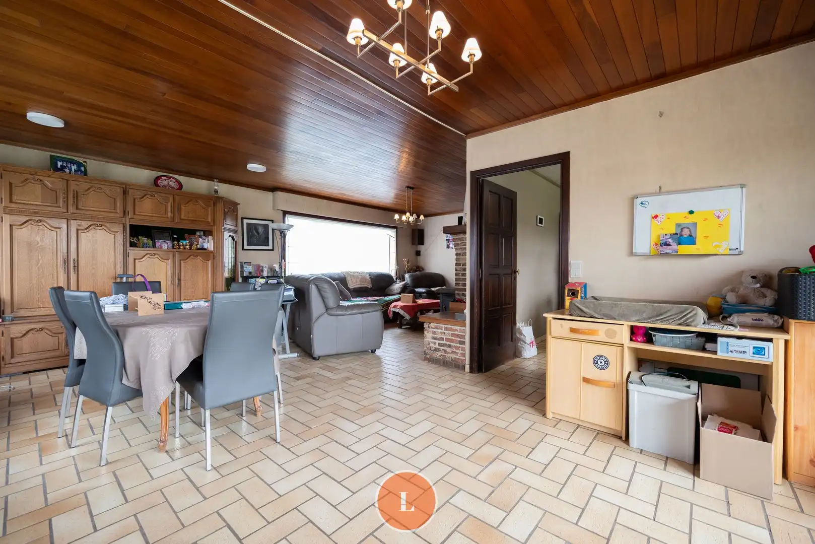 Loods van  360m² op 5513m² grond in industriegebied foto 9