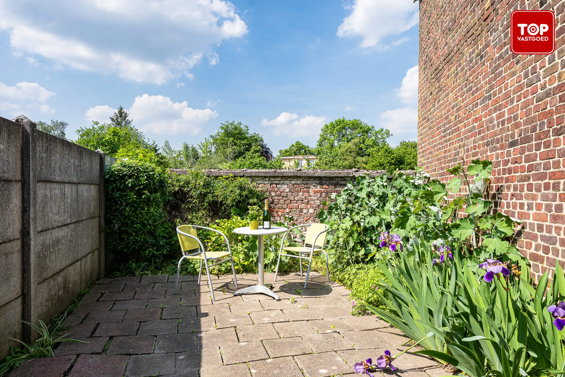 Charmante woning op TOP ligging met 4 slaapkamers en prachtige tuin foto 12