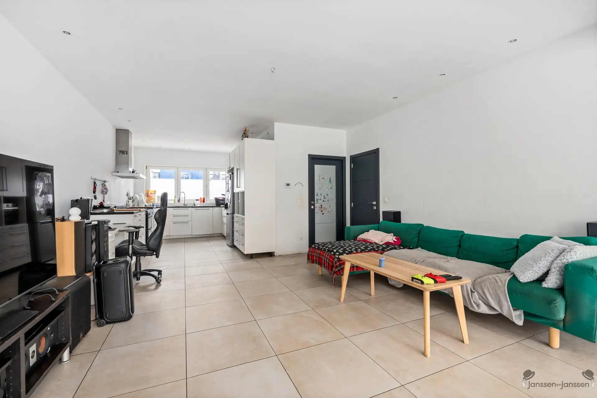 Woning met 3 (mog. 5) slaapkamers op centrale ligging foto 5