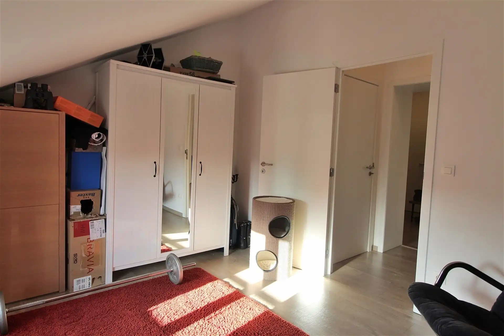 Compleet gerenoveerd appartement met 2 slaapkamers te Meerbeek foto 12