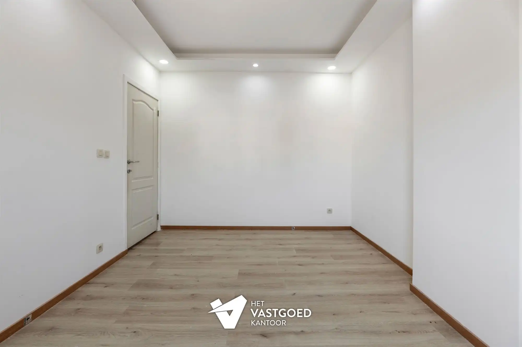 RECENT GERENOVEERDE WONING (172M²) MET 3 SLAAPKAMERS EN GEZELLIGE STADSTUIN TE MOLENSTEDE foto 21