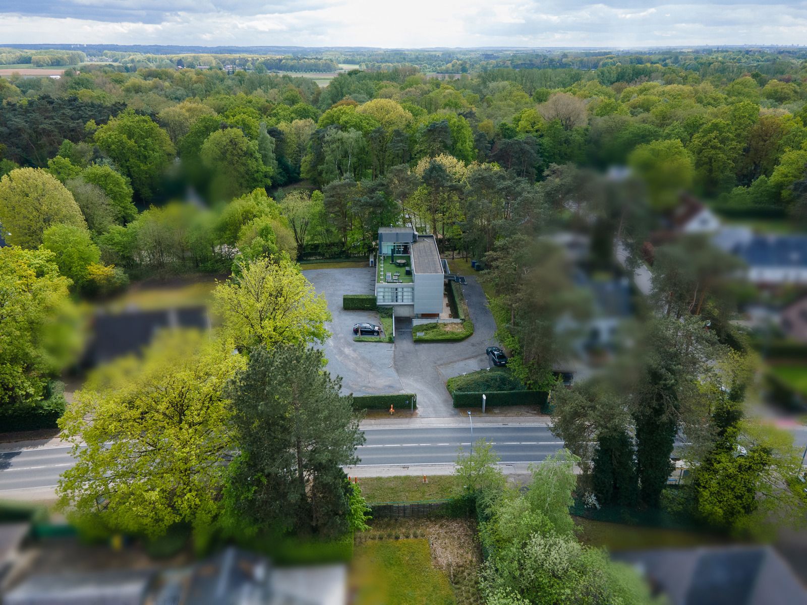 Kantoren met woonst en ruime parking in Tremelo te koop foto 28