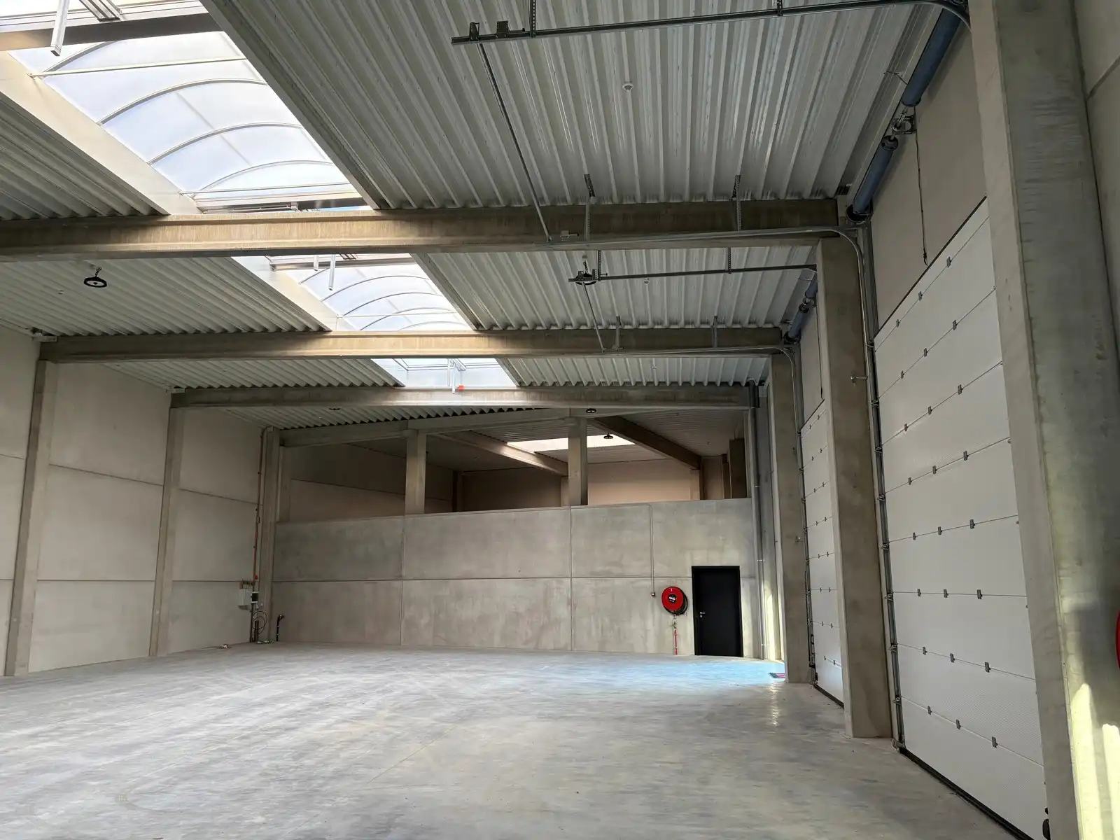 Bedrijfsvastgoed te koop foto 7