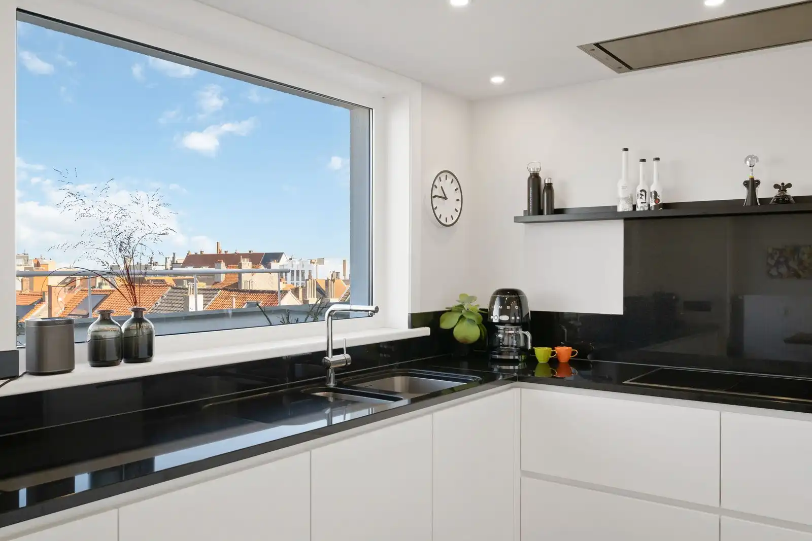 Luxueuze penthouse met zonovergoten terrassen pal aan zee! foto 7