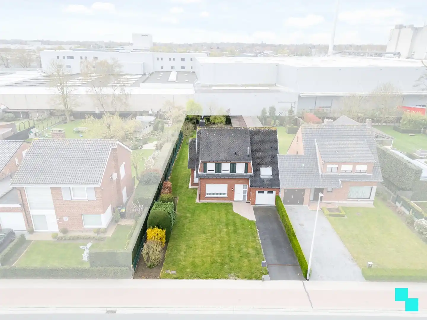 Karaktervolle halfopen bebouwing op ruim perceel te Emelgem foto 29