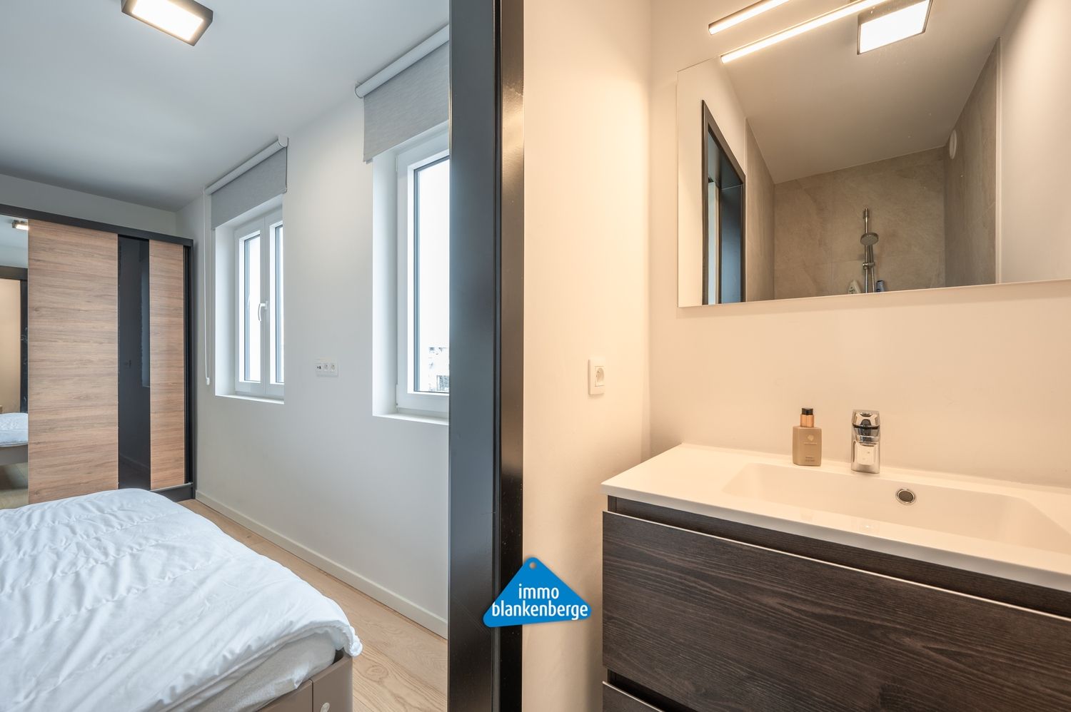 Exclusief Duplexappartement met Drie Ruime Terrassen foto 17