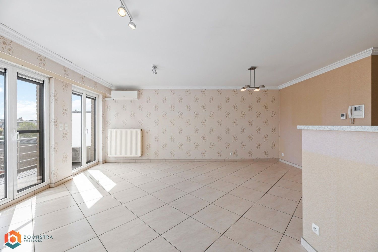 Appartement met 2 slpkrs en garage te centrum Putte foto 4