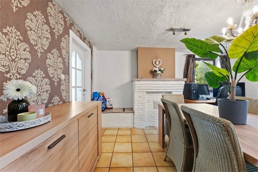 CHARMANTE GEZINSWONING OP EEN RUIM PERCEEL IN BUVINGEN foto 7