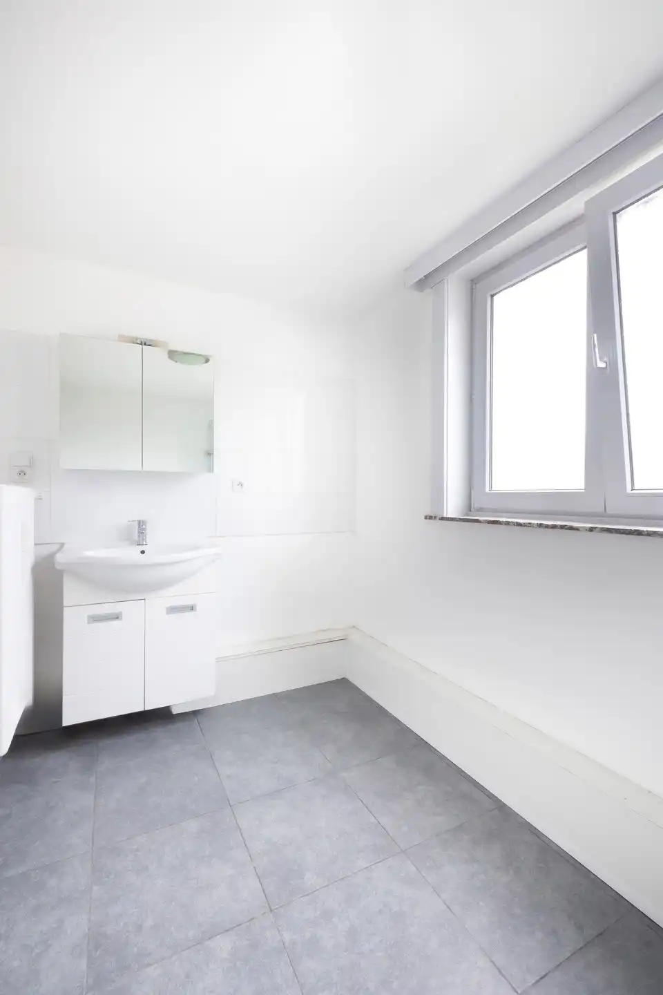 Charmante tweegezinswoning met 4 slaapkamers van ± 300m². foto 14