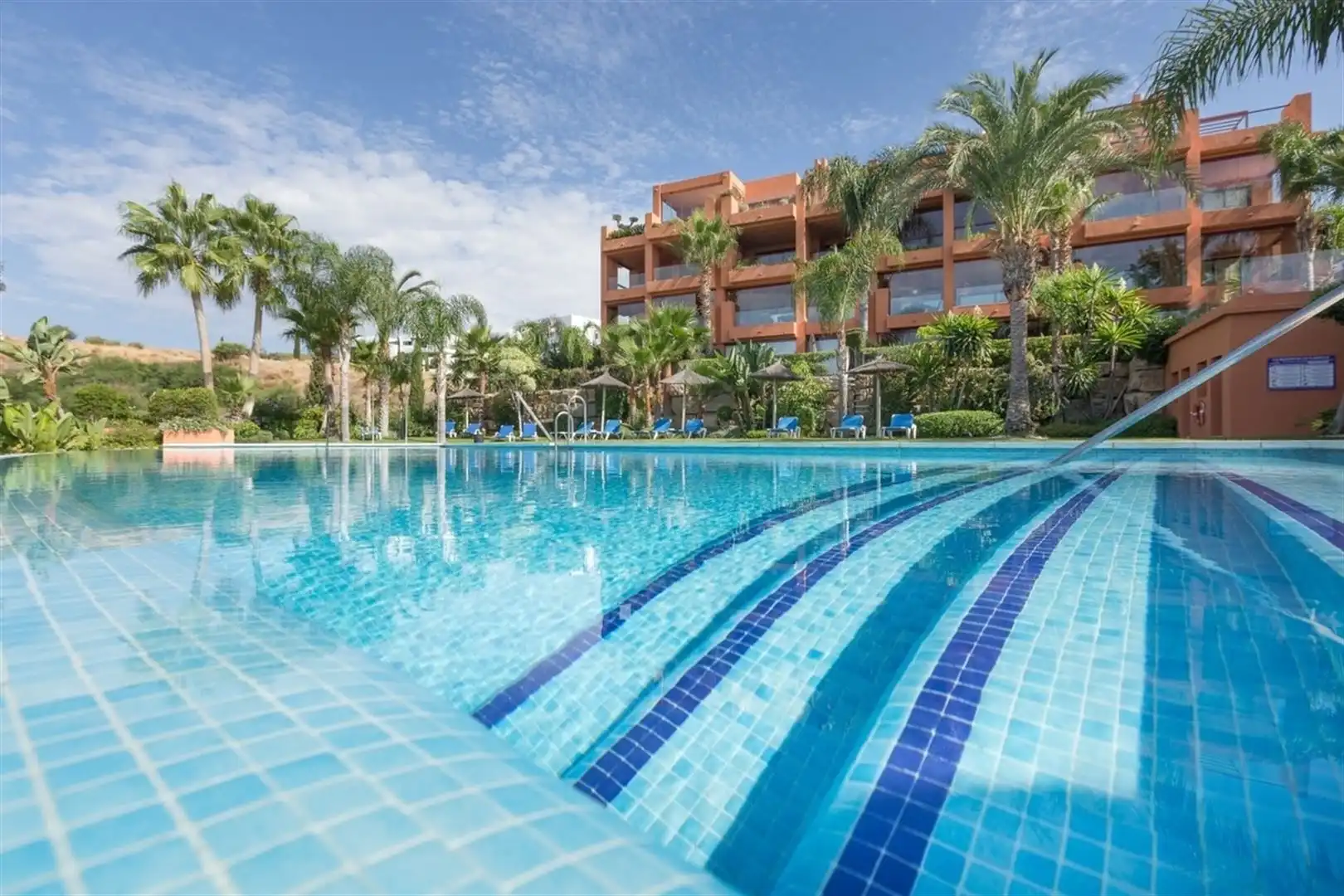 Gelijkvloers 2-splk appartement (137m²) te Benahavis foto 26