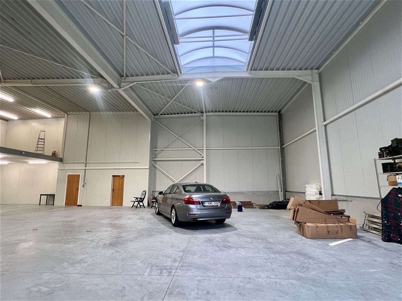 Nieuwbouw magazijn met kantoren in Lokeren foto 7