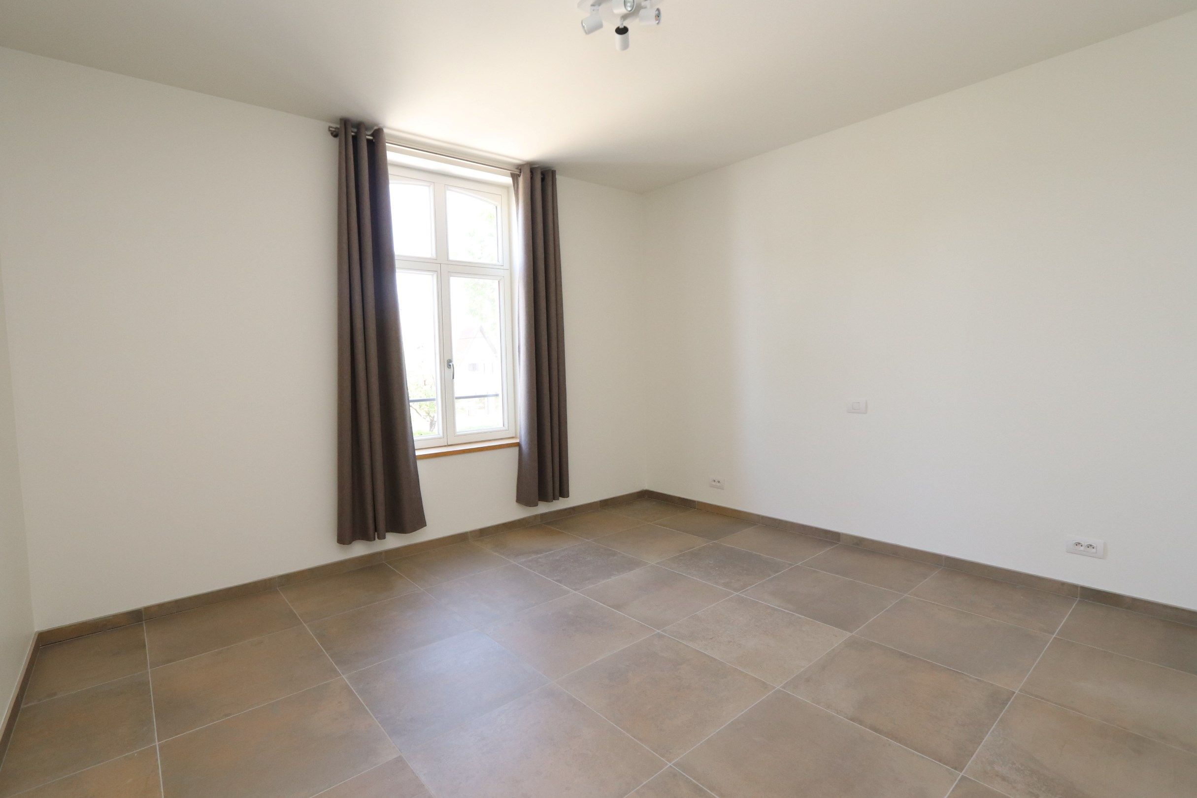 PRACHTIG NIEUWBOUWAPPARTEMENT foto 10