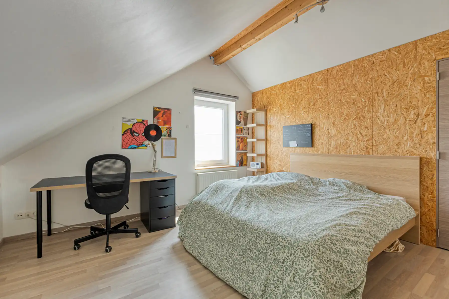 Unieke ruime woning met praktijkruimte + 5(6)slpkmrs op 25 a foto 26