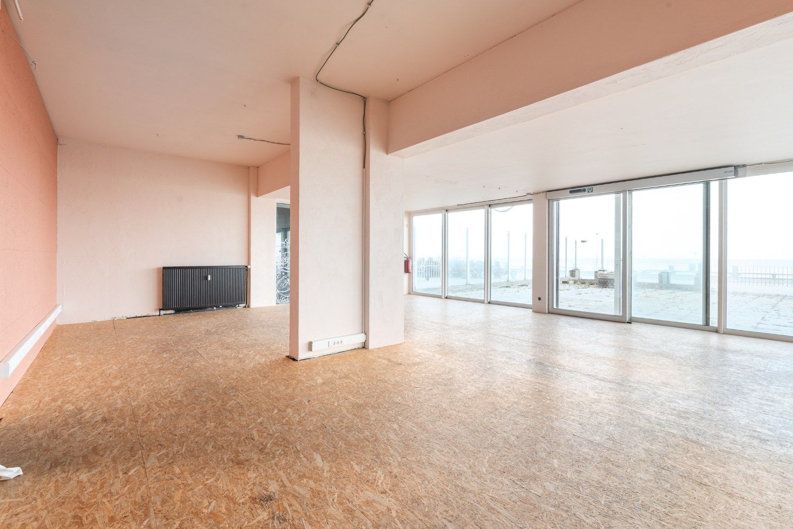 HANDELSPAND OP TOPLOCATIE foto 9