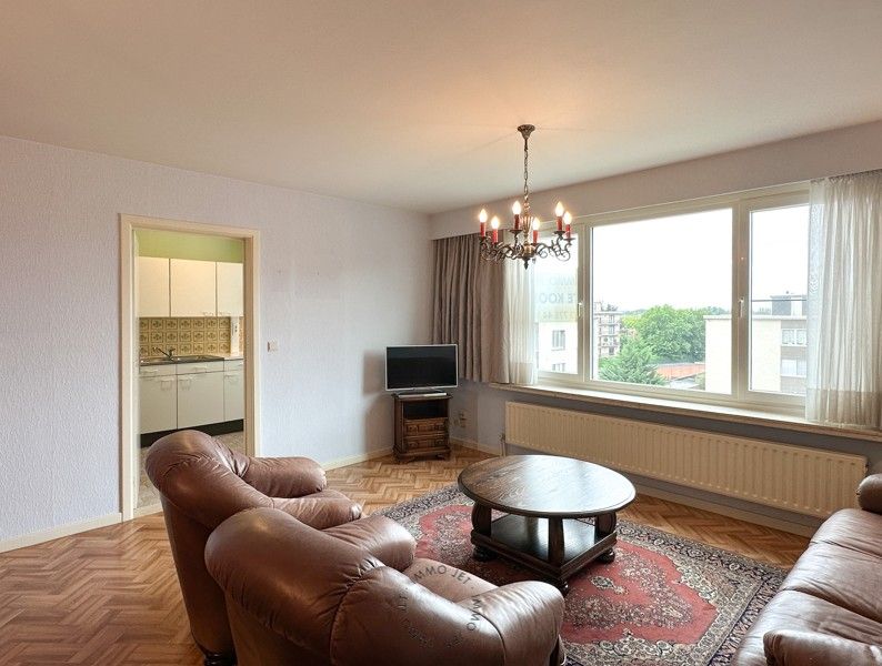 Instapklaar appartement met twee slaapkamers, terras en optionele garagebox in Sint-Niklaas foto 6