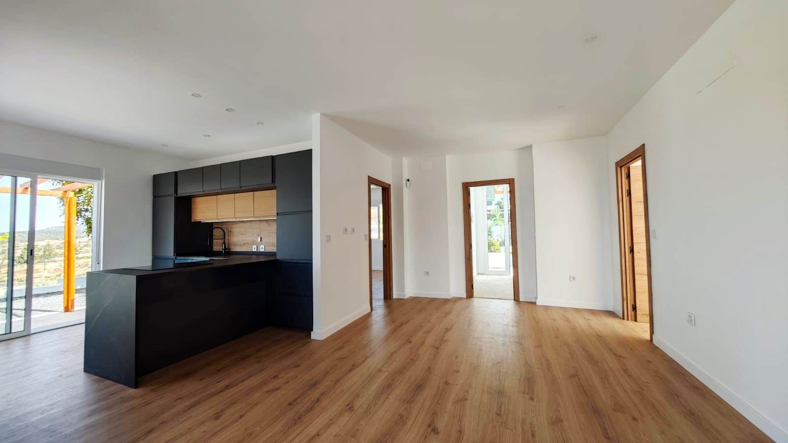 Ruime woning op toplocatie! foto 9